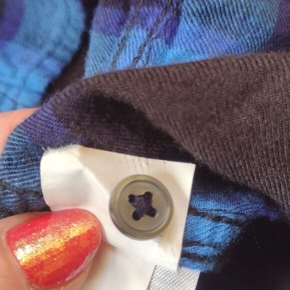 GAP Blue and Black Plaid Button Down Shirt Size Small - Picture 6 of 10